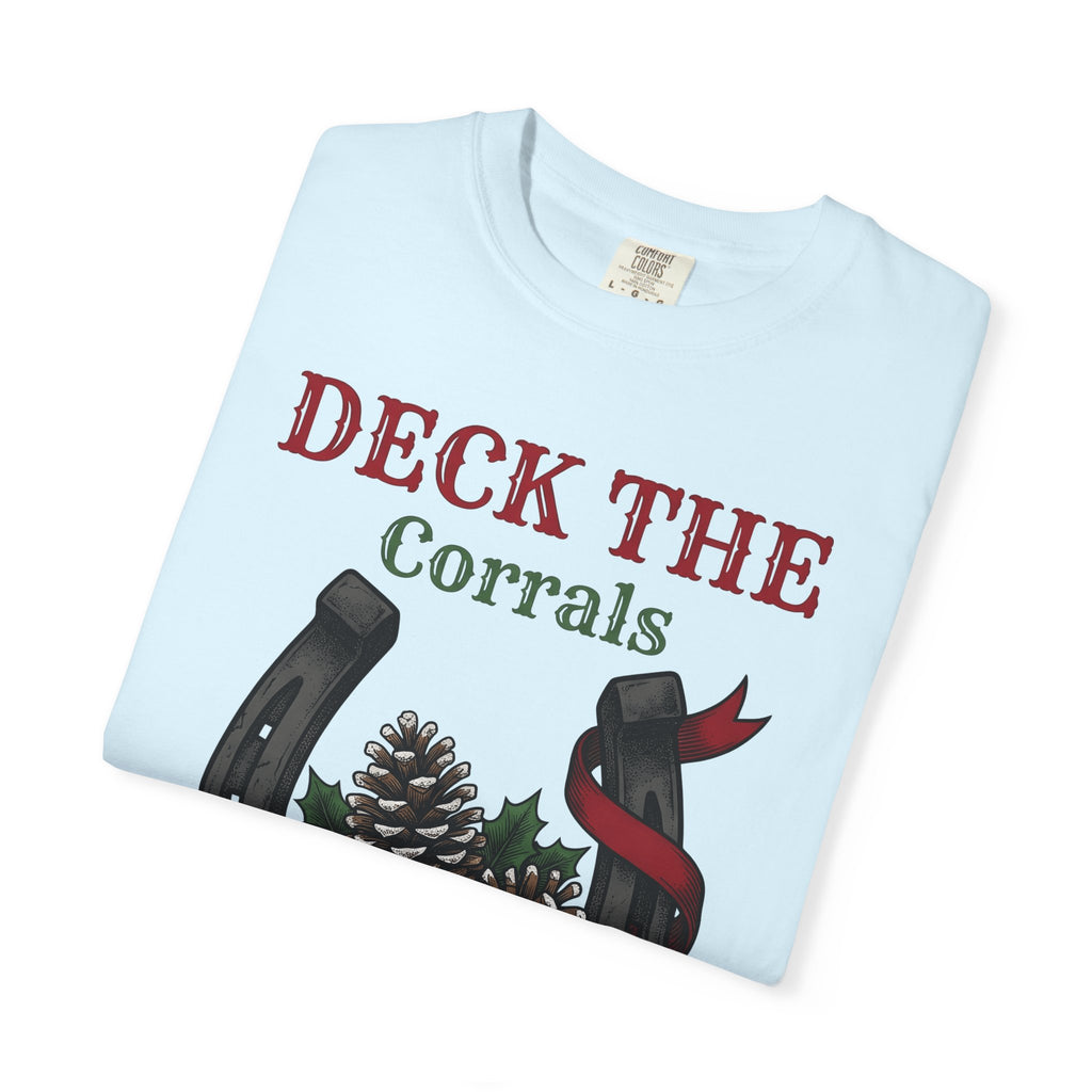 Horseshoe Pinecone Shirt Christmas Western Gift Women Rustic Tee Pinecone T-Shirt Xmas Fan Country Graphic Tshirt Vintage Holly Tshirt