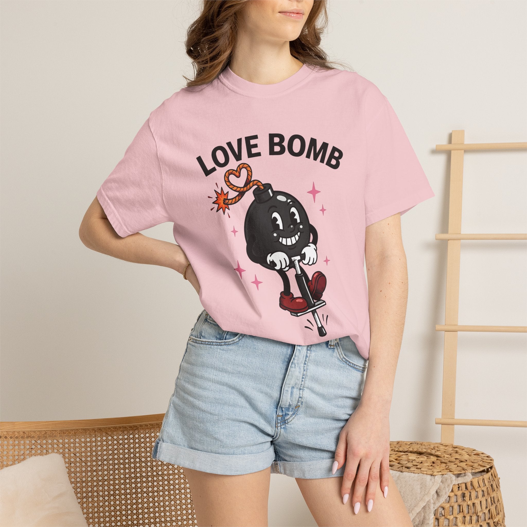 Cartoon Bomb Icon Shirt St. Valentine's Day Duos Gift Women Retro Tee Explosive T-Shirt Valentine Fan Vintage Tshirt Couples Graphic Hand