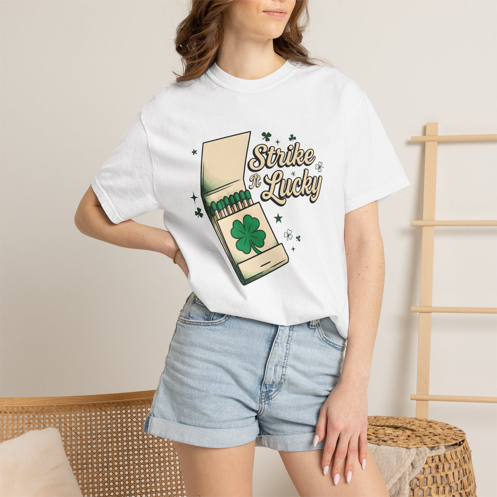 Matchbook Clover Leaf Shirt St Patricks Day Charm Gift Women Nostalgic Tee Shamrock T-Shirt Luck Fan Vintage Tshirt Lucky Graphic Throwback