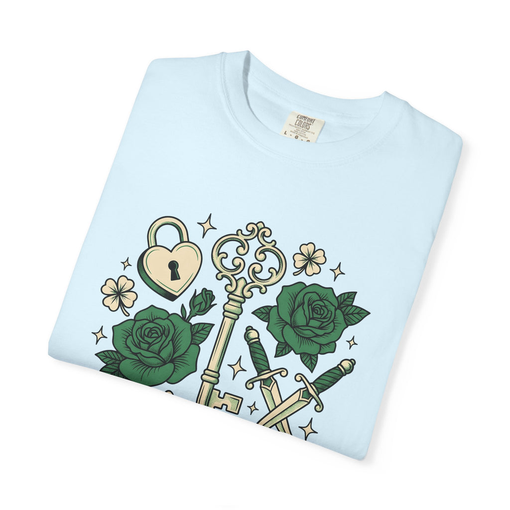 Classic Key Roses Shirt St Patricks Day Prosperity Gift Women Vintage Tee Floral Keys T-Shirt Luck Enthusiast Retro Tshirt Abundance Graphic