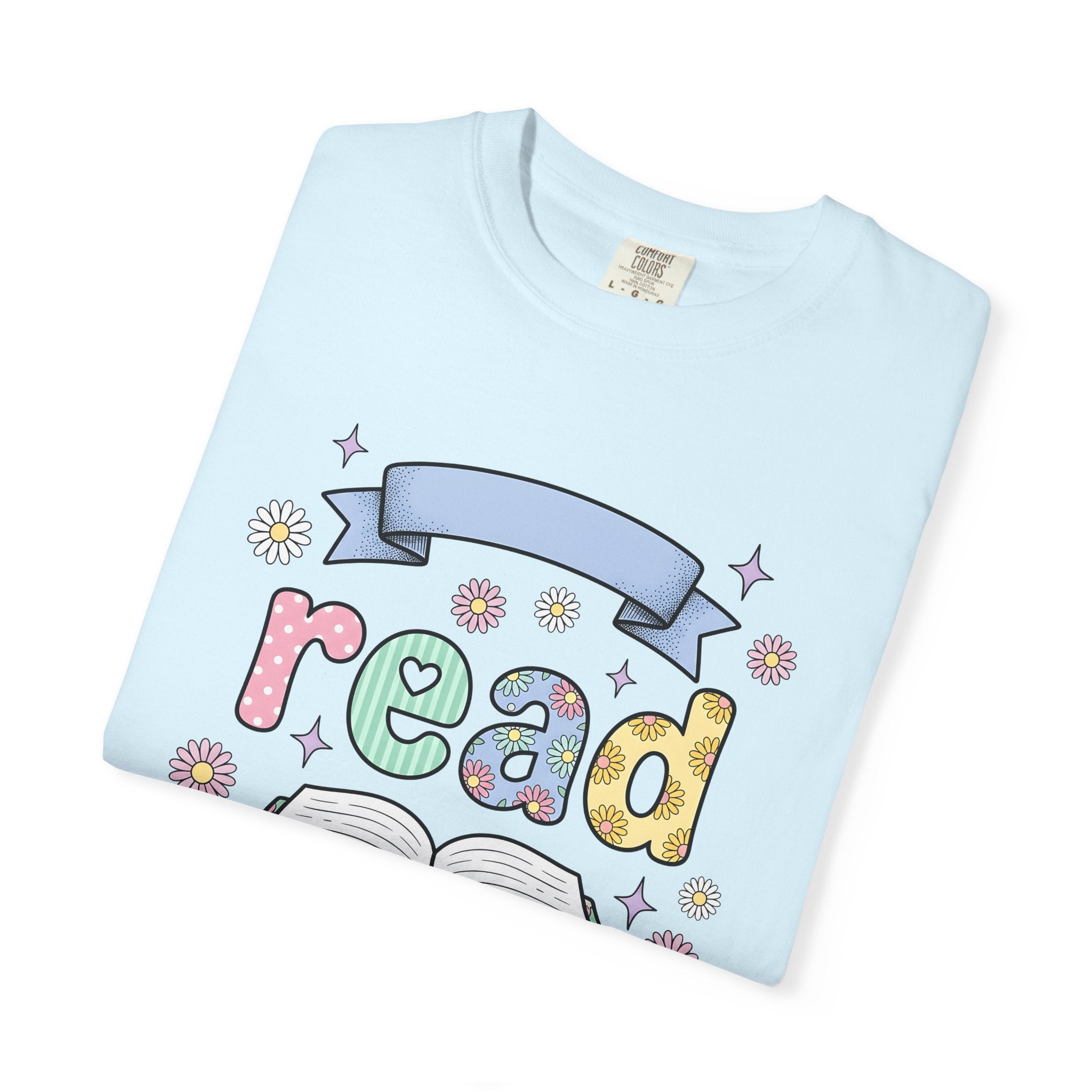 Open Book Shirt Teacher Reading Gift Women Cute Tee Booklet T-Shirt Educator Enthusiast Adorable Tshirt Literacy Graphic Pastel Flowers