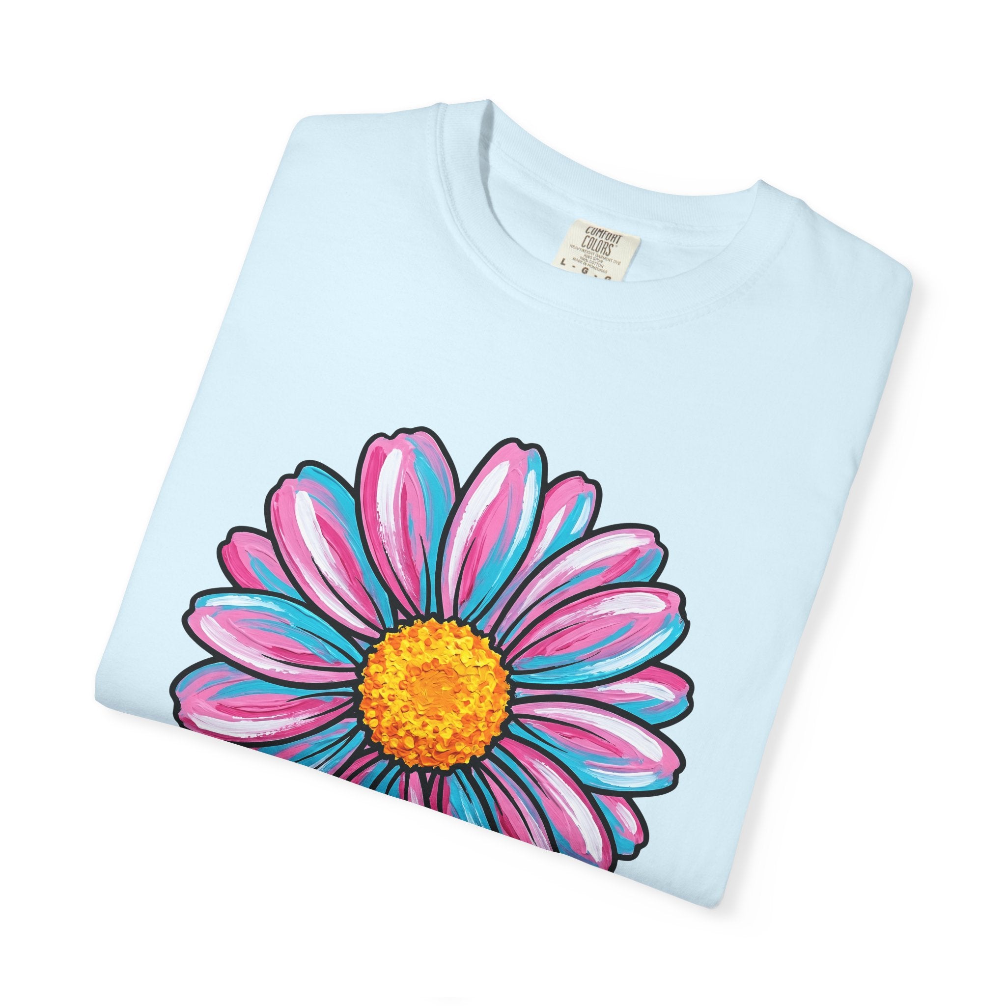Daisy Blossom Shirt Easter Garden Gift Women Bright Tee Flower T-Shirt Spring Fan Floral Tshirt Yard Graphic Ink Drawing Petal Detail Tshirt