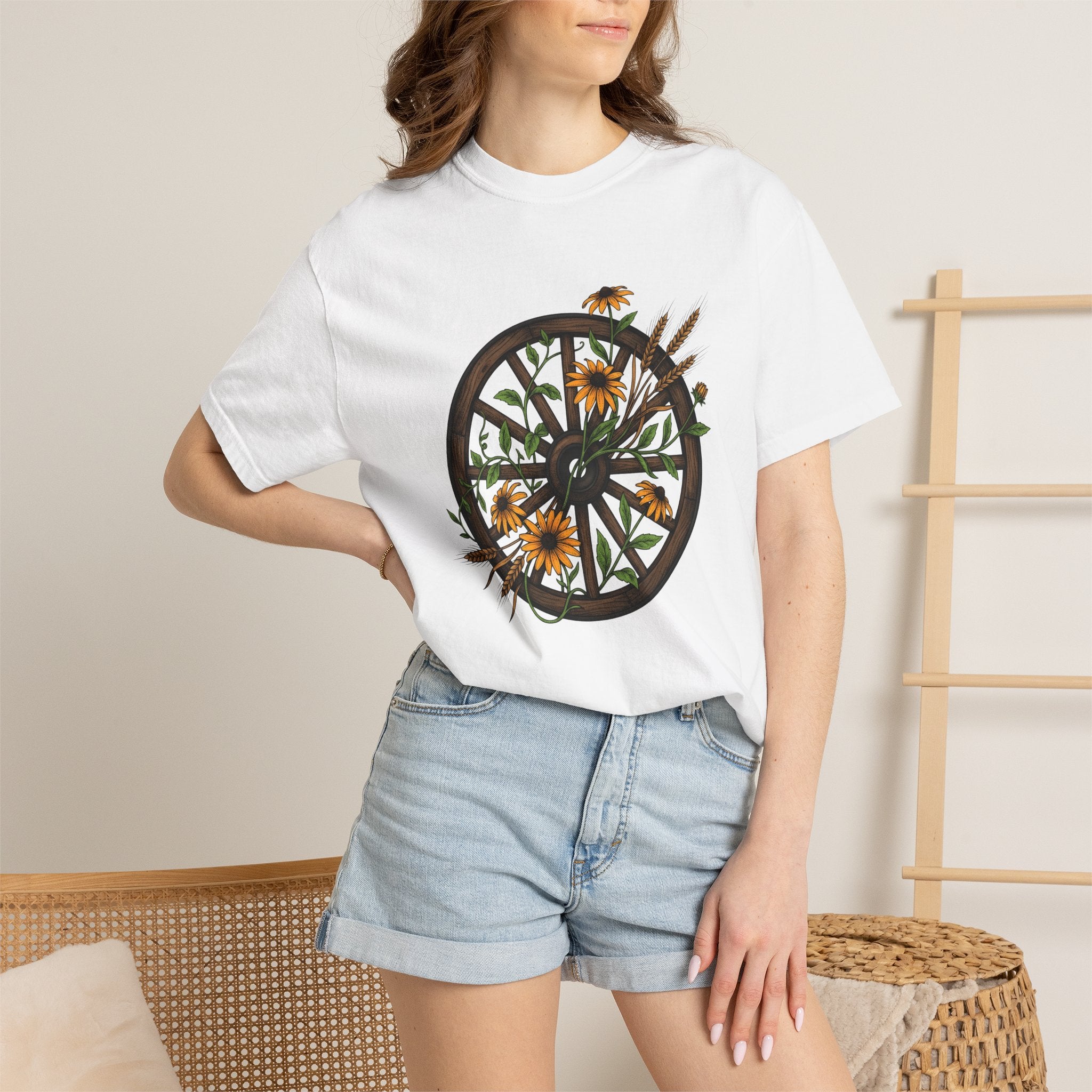 Cart Wheel Flower Shirt Cottagecore Country Gift Women Floral Tee Wagon Wheel T-Shirt Homesteader Fan Botanical Tshirt Rural Graphic Retro