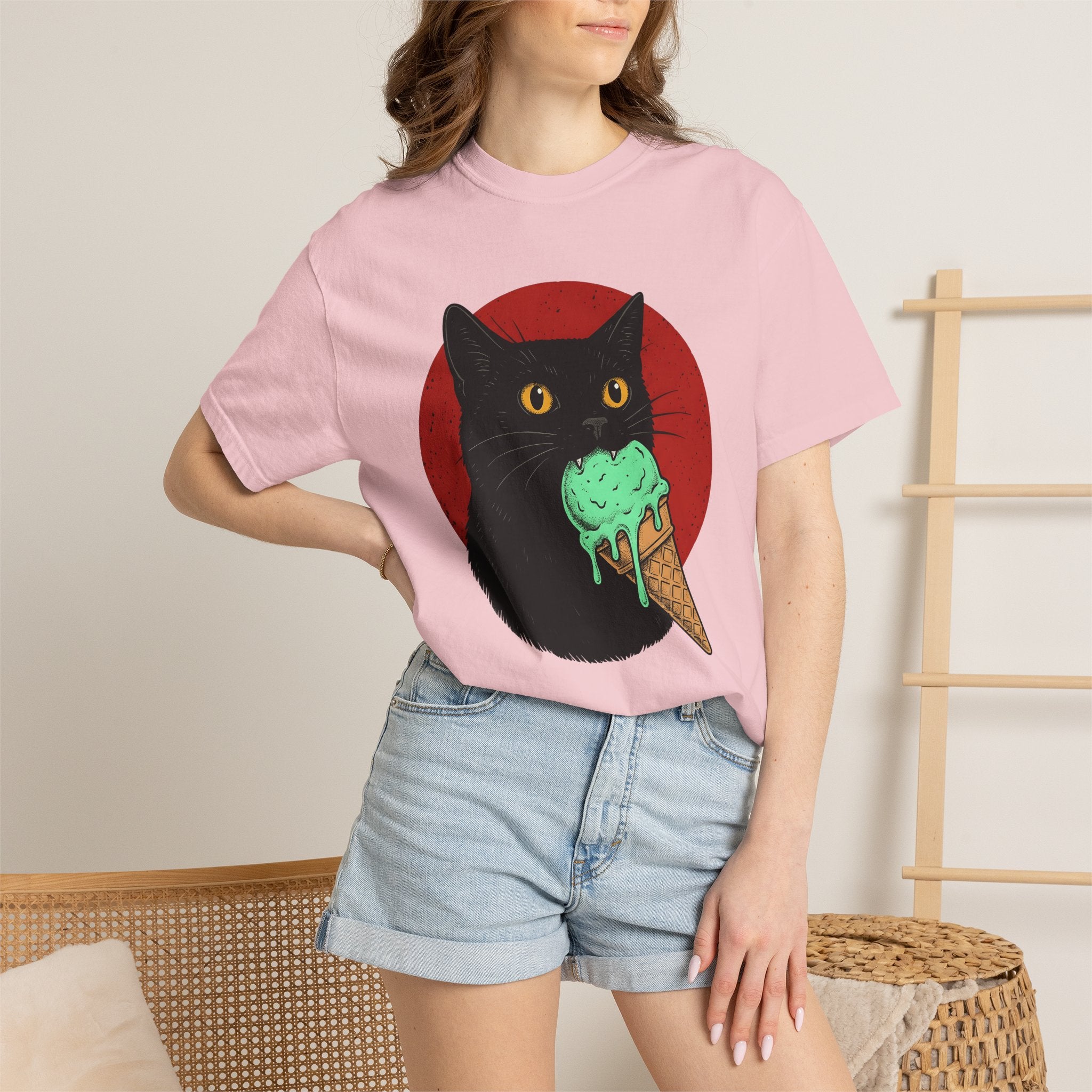 Black Cat Shirt Cat Culinary Gift Women Modern Graphic Tee Cat T-Shirt Feline Fan Kitty Tshirt Foodie Design Classic Ice Cream Cone Tshirt