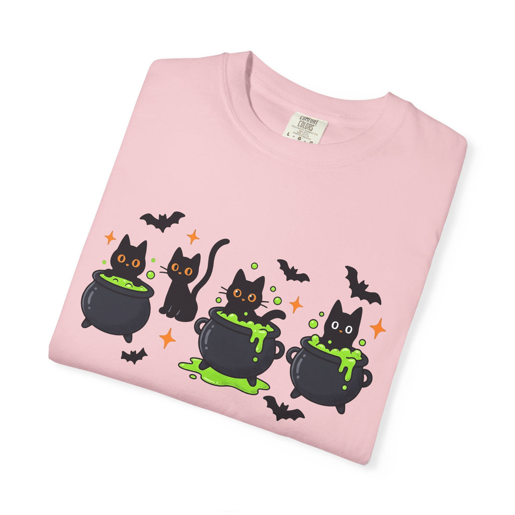 Black Kitty Pot Shirt Cat Spooky Gift Women Kawaii Tee Cat Pot T-Shirt Cat Fan Cute Tshirt Horror Graphic Comic Flying Bat Tshirt