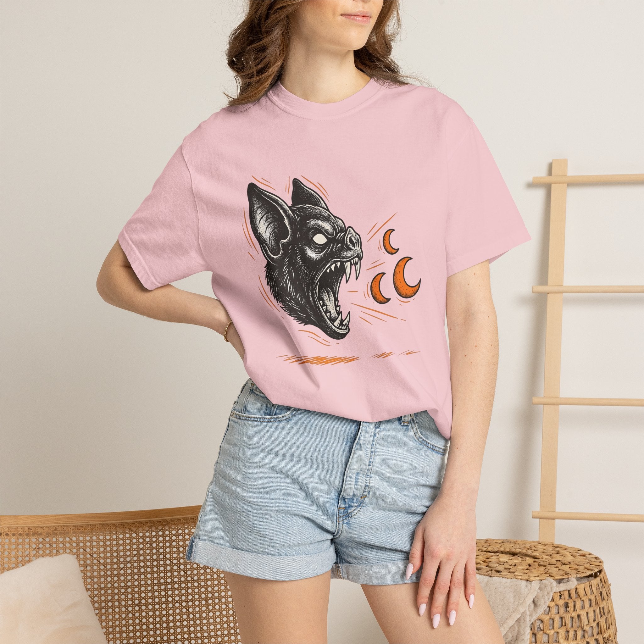 Bat Head Shirt Halloween Gothic Gift Women Tattoo Tee Bat T-Shirt Horror Fan Batwing Tshirt Dark Graphic Vintage Crescent Moon Tshirt