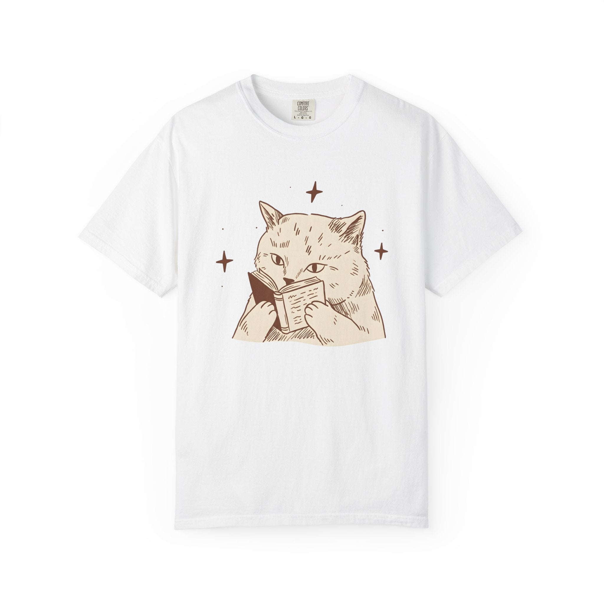 Cat Reading Shirt Cat Bookworm Gift Women Hand Drawn Tee Kitty T-Shirt Feline Fan Illustrated Graphic Vintage Stars Tshirt