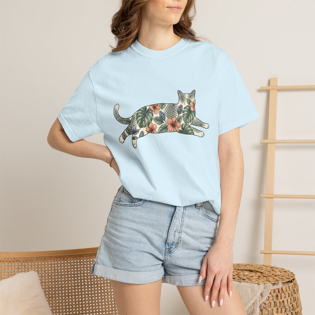 Blossom Cat Shirt Cat Petals Gift Women Garden Tee Kitty T-Shirt Cat Fan Feline Tshirt Floral Graphic Clean Jungle Leaves Tshirt