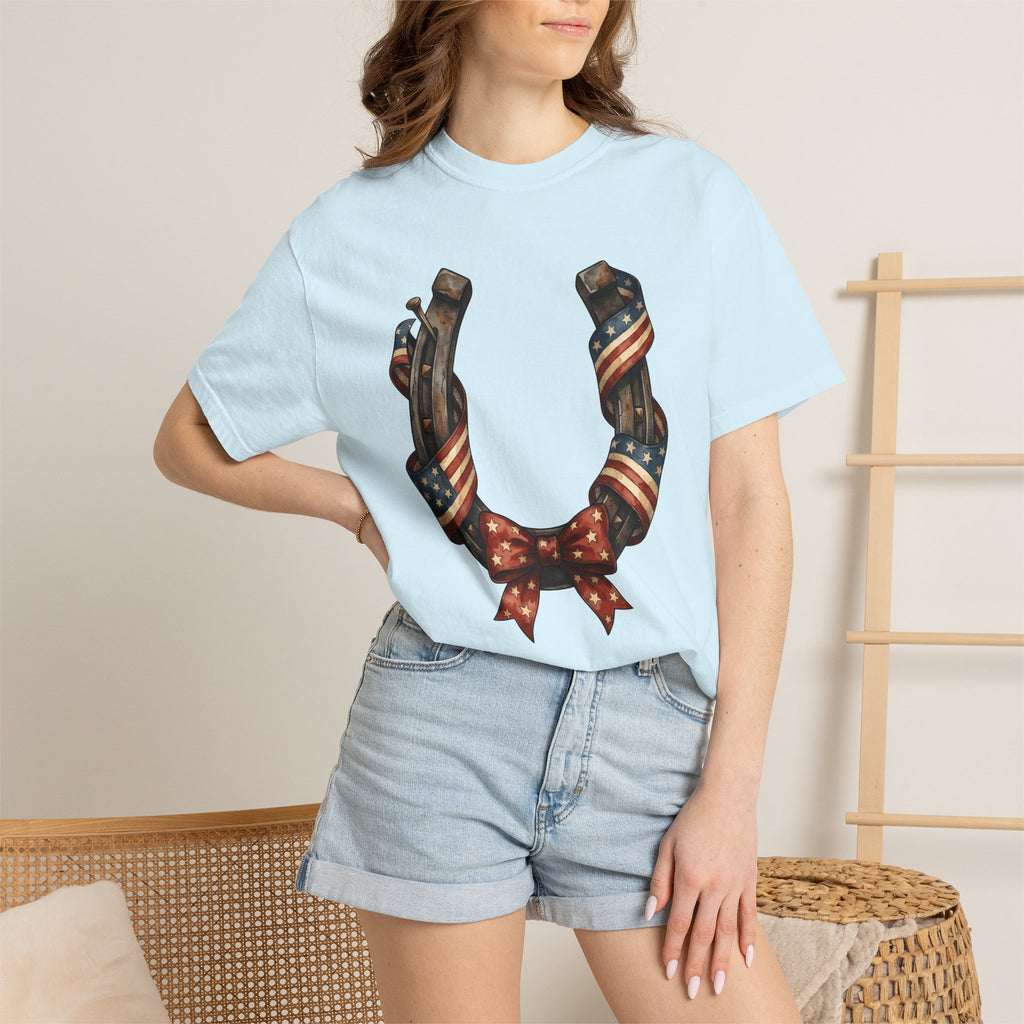 Horseshoe Flag Shirt America Patriotic Gift Women Rustic Tee Horseshoe T-Shirt American Fan Distressed Tshirt Star Graphic Vintage Bow