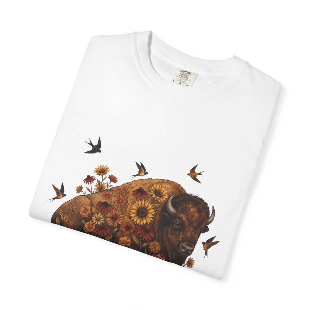 Bison Blossom Shirt Animals Wildlife Gift Women Folk Tee Buffalo T-Shirt Creature Fan Folk Art Tshirt Wildlife Graphic Throwback Swallow