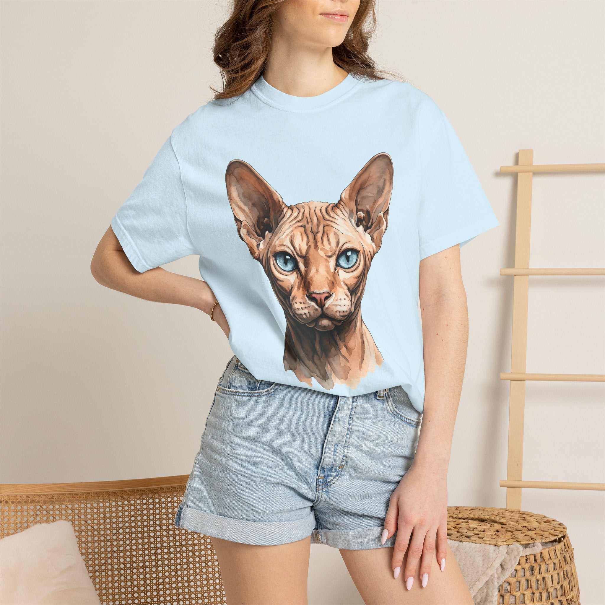 Sphynx Feline Shirt Cat Animal Gift Women Hand Painted Tee Cat T-Shirt Pet Fan Painted Tshirt Wildlife Graphic Lifelike Sapphire Eyes Tshirt