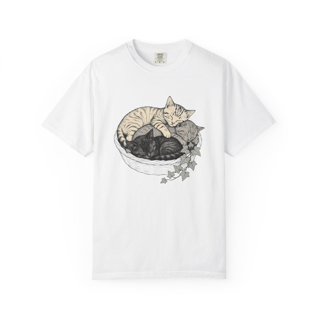 Napping Cats Shirt Cat Wildlife Gift Women Line Art Tee Kittens T-Shirt Cat Fan Feline Tshirt Wildlife Graphic Cartoon Climbing Leaves