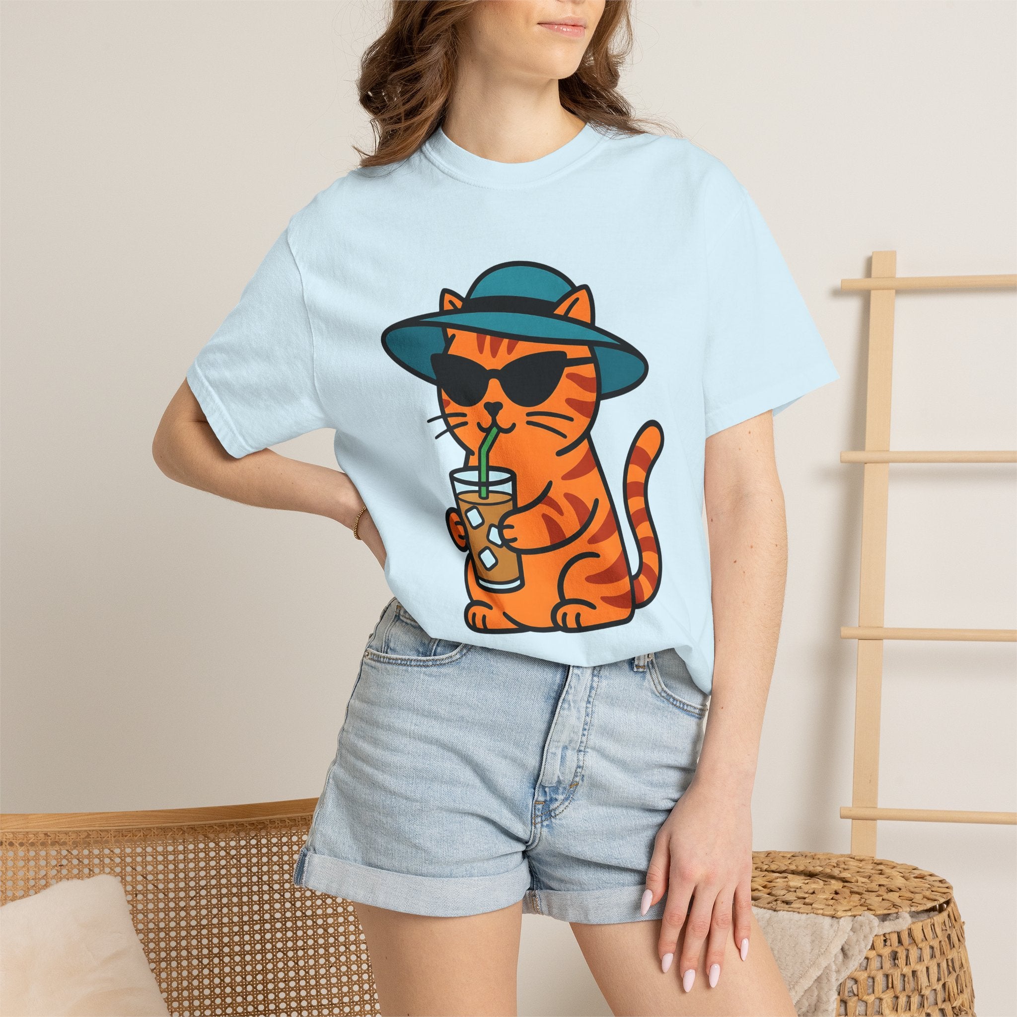 Cat Shades Shirt Animals Beach Gift Women Comic Tee Sunglasses T-Shirt Pet Fan Cartoon Tshirt Coastal Graphic Chibi Cold Brew Tshirt
