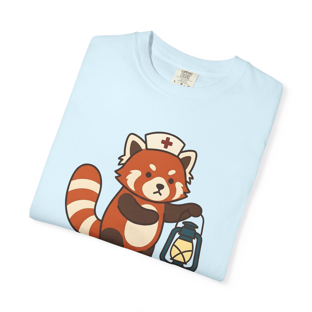 Red Panda Nurse Shirt Nurses Wildlife Gift Women Chibi Tee Panda T-Shirt Nurse Enthusiast Cartoon Tshirt Animal Graphic Animation Lantern