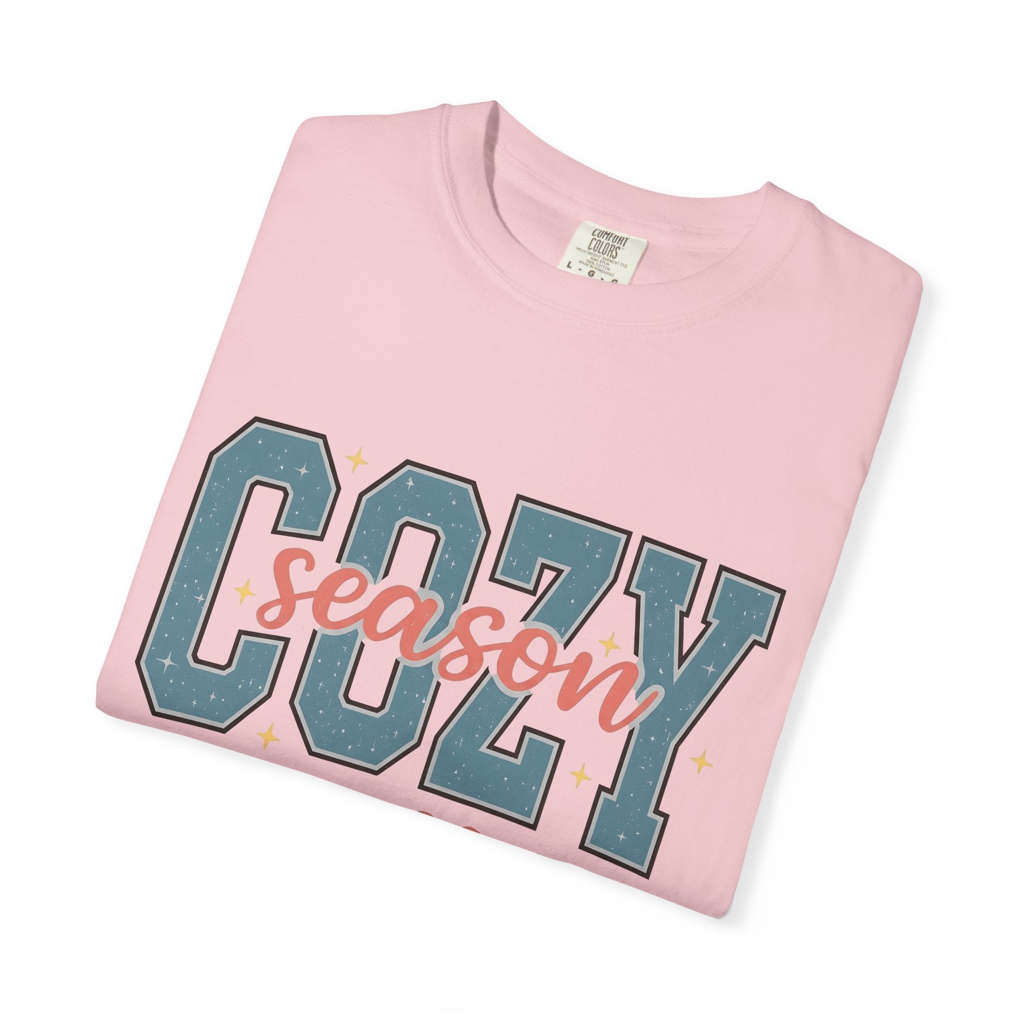 Varsity Text Shirt Holiday Winter Gift Women Collegiate Tee Lettering T-Shirt Christmas Fan Seasonal Graphic Tshirt Retro Stars Tshirt