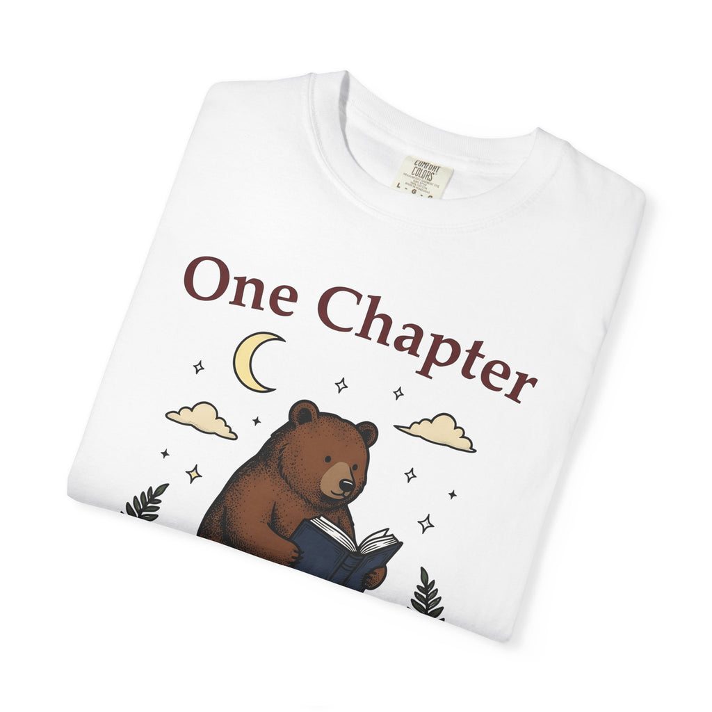 Bear Reading Shirt Book Creatures Gift Women Playful Tee Teddy T-Shirt Bibliophile Fan Cute Tshirt Animal Graphic Classic Moonlight Tshirt