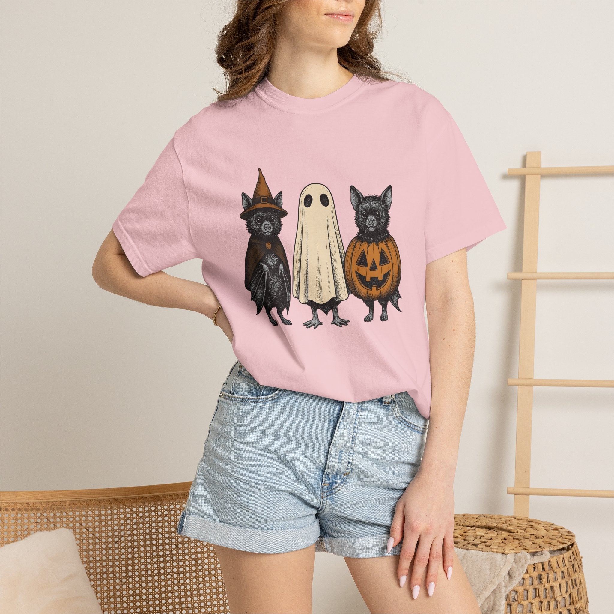 Bat Outfit Shirt Halloween Wildlife Gift Women Retro Tee Costume T-Shirt Halloween Fan Pumpkin Tshirt Wildlife Graphic Sketch Jack-O-Lantern