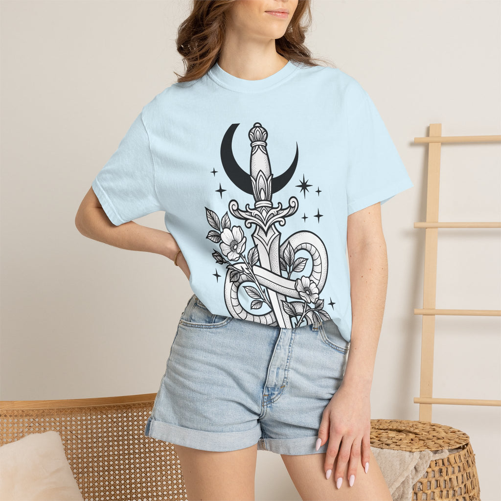 Viper Blade Shirt Boho Chic Alternative Gift Women Body Art Tee Knife T-Shirt Bohemian Fan Tattoo Tshirt Gothic Graphic Clean Lunar Crescent