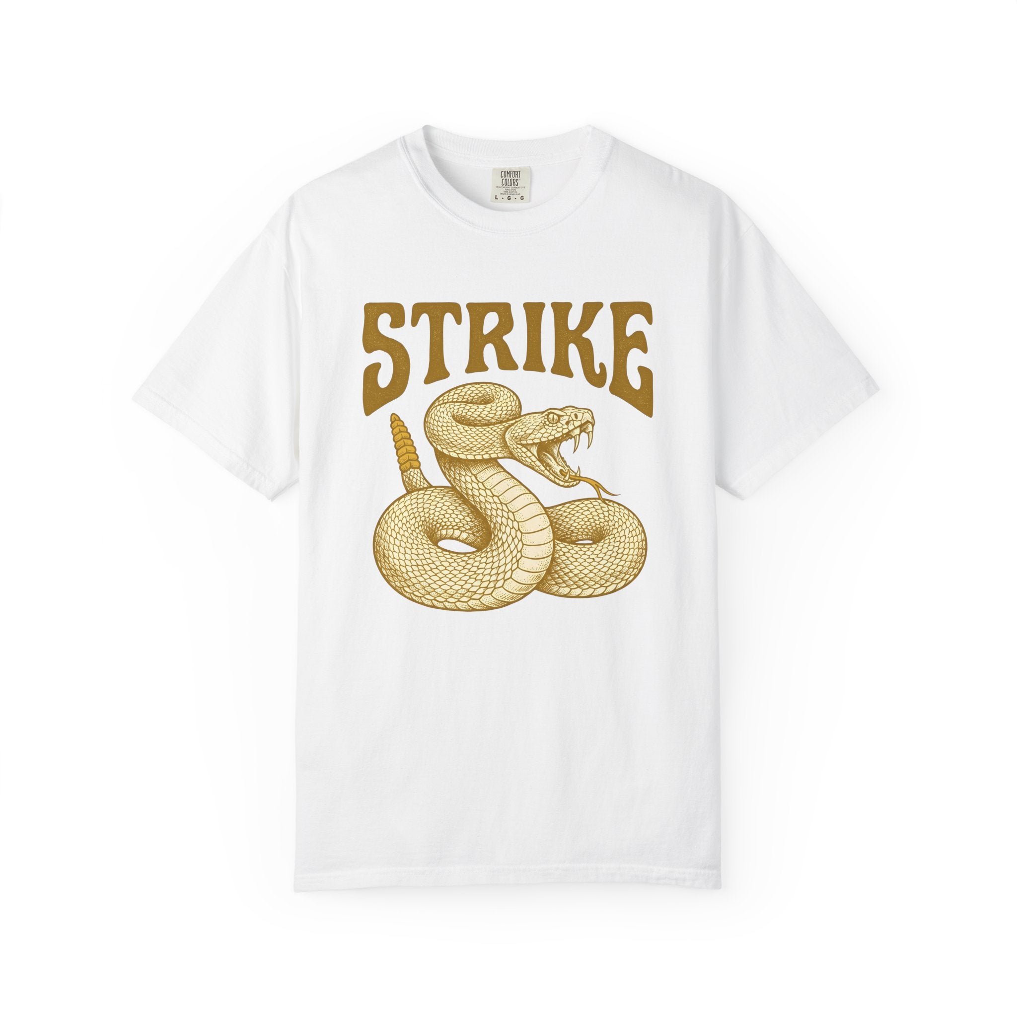 Rattlesnake Graphic Shirt Animal Outdoors Gift Women Vintage Tee Snake T-Shirt Wildlife Enthusiast Retro Tshirt Camping Graphic Hand Drawn