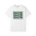 Apple Graphic Shirt Teachers School Gift Women Groovy Tee Apple T-Shirt Educator Enthusiast Psychedelic Tshirt Classroom Graphic Retro Fruit