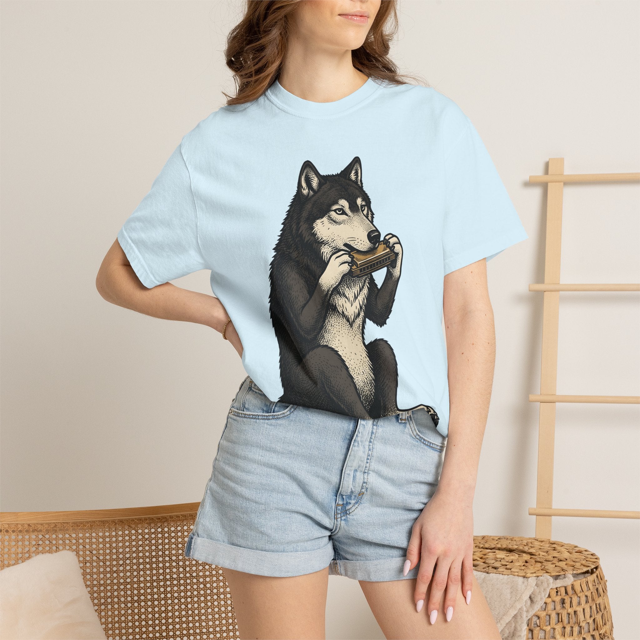 Wolf Harmonica Shirt Animals Instruments Gift Women Sketch Tee Howling T-Shirt Wildlife Fan Drawing Design Retro Harmonica Tshirt