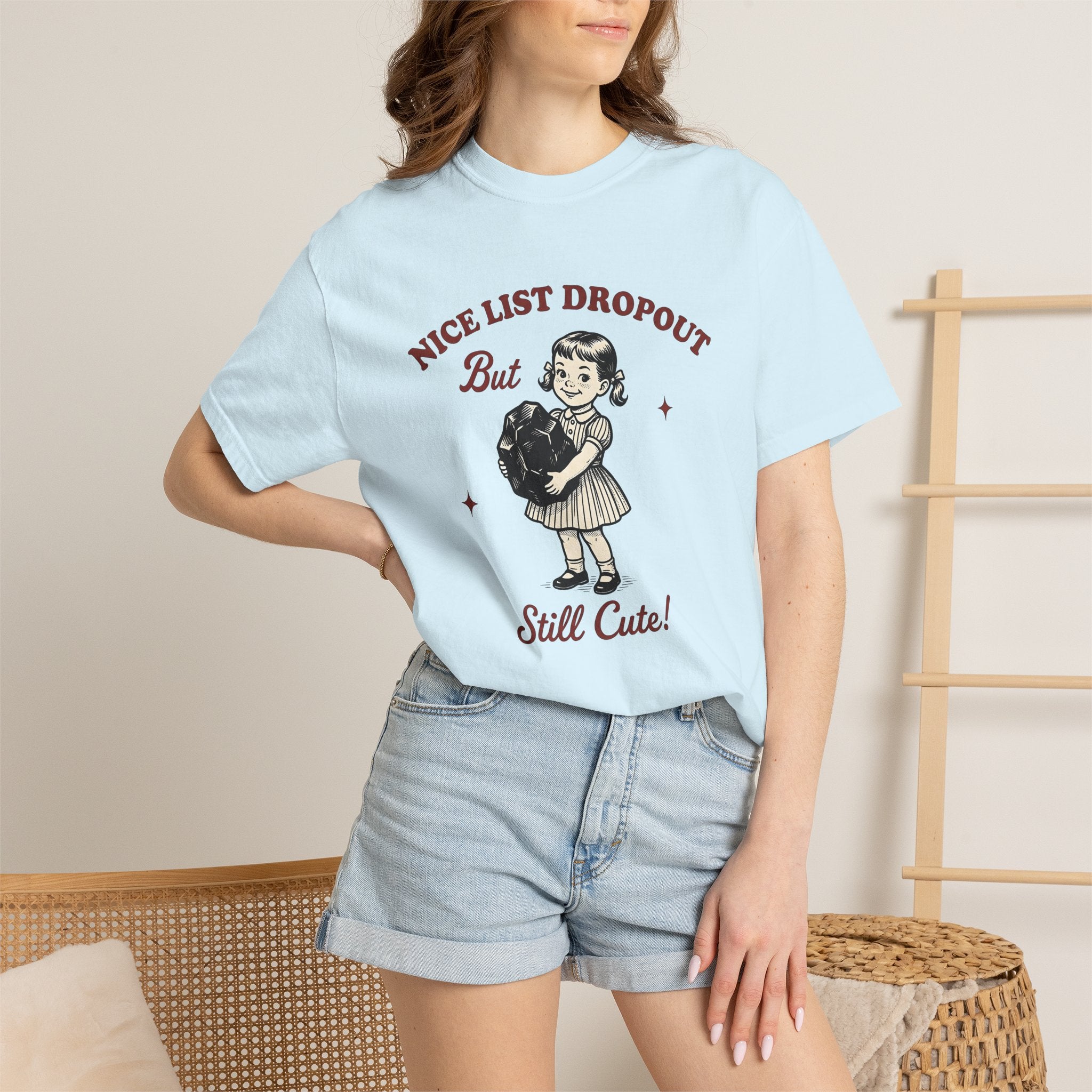 Girl With Coal Shirt Christmas Comedy Gift Women Rustic Tee Lady T-Shirt Christmas Fan Primitive Tshirt Humor Graphic Nostalgic Twinkles