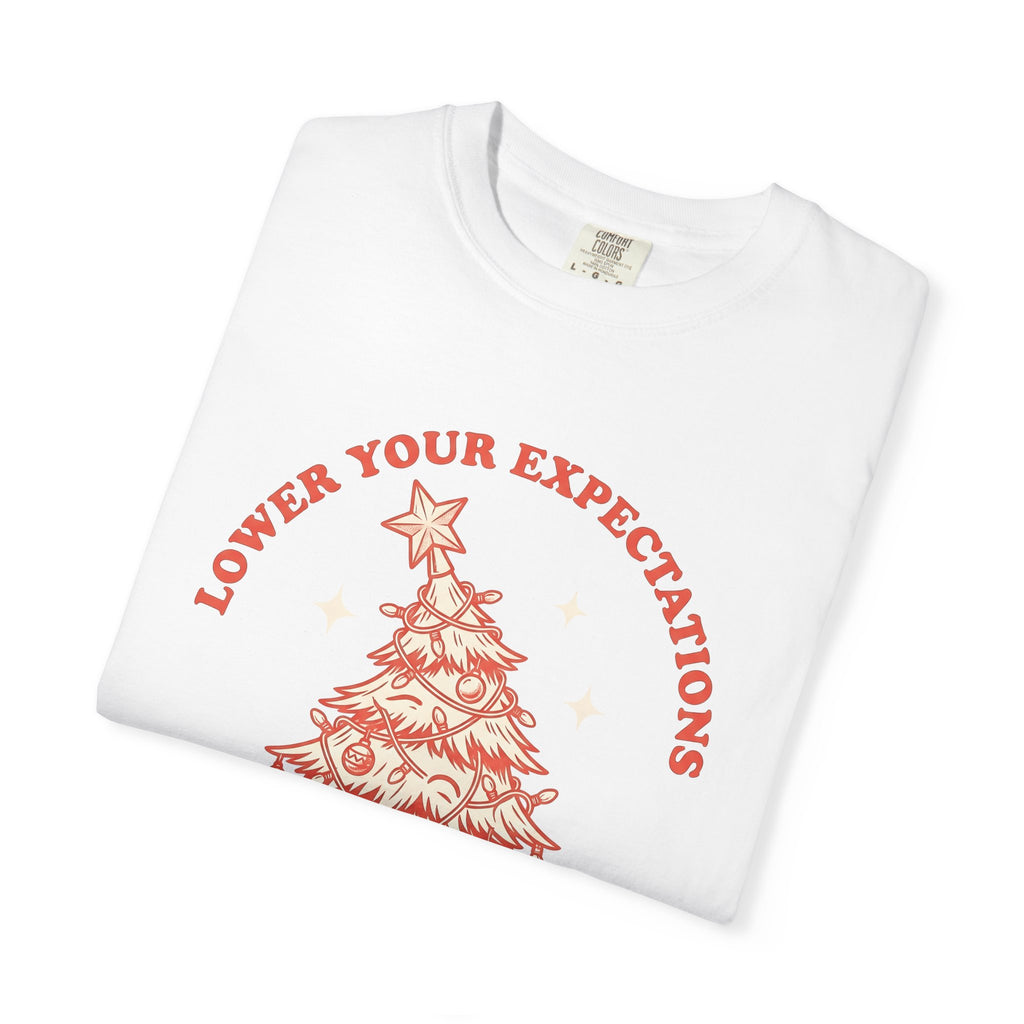 Christmas Tree Shirt Christmas Humor Gift Women Vintage Tee Fir Tree T-Shirt Xmas Fan Christmas Tree Tshirt Funny Graphic Hand Drawn