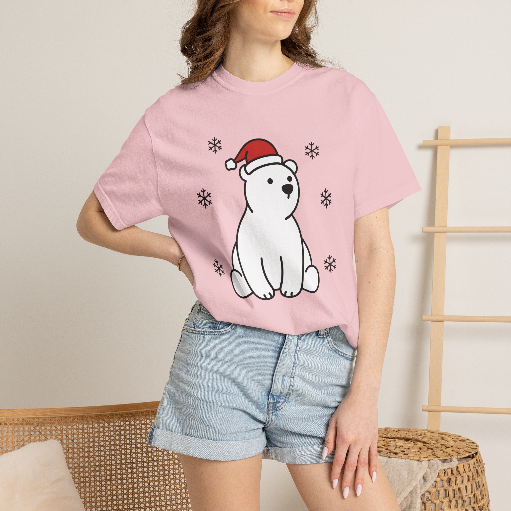 Arctic Bear Shirt Christmas Wildlife Gift Women Adorable Tee Polar Bear T-Shirt Xmas Fan Cute Tshirt Animal Graphic Simple Ice Crystals