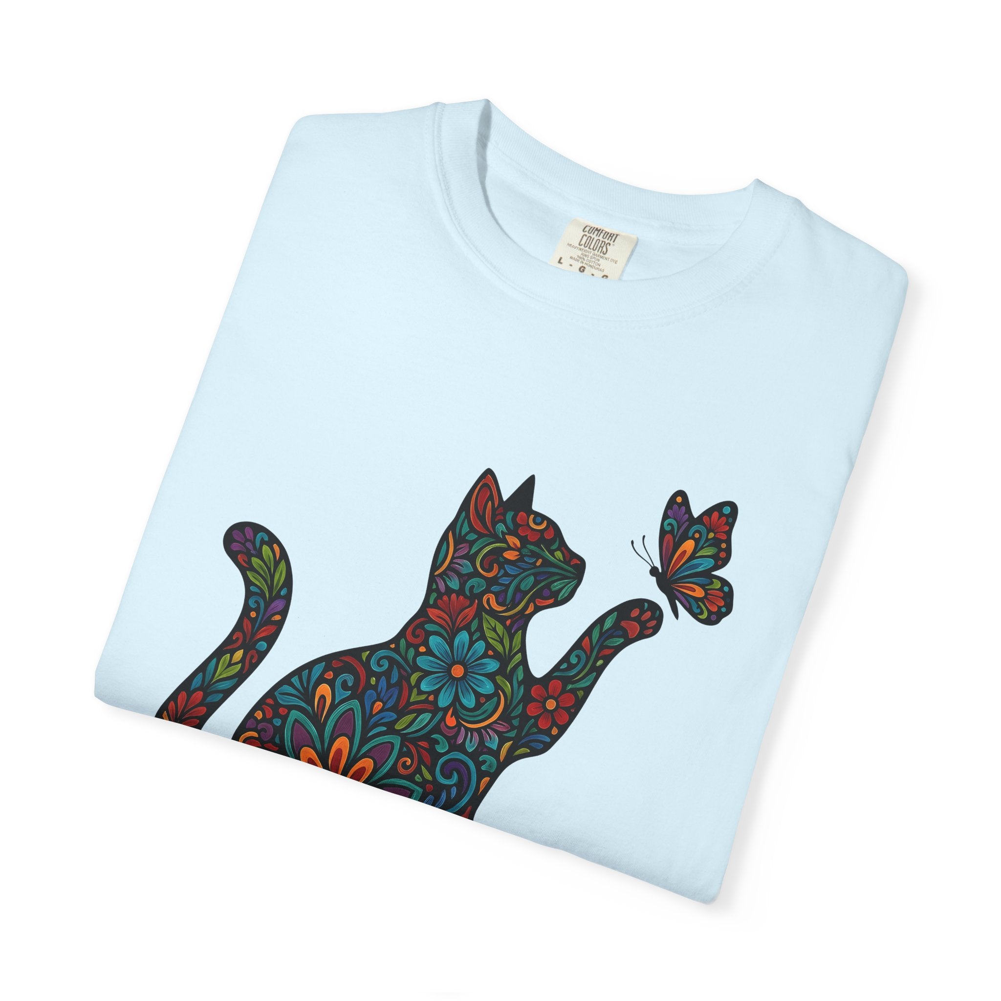 Blossom Kitty Shirt Cat Wildlife Gift Women Rustic Tee Kitten T-Shirt Cat Fan Animal Graphic Wildlife Illustration Cat Enthusiast Rustic