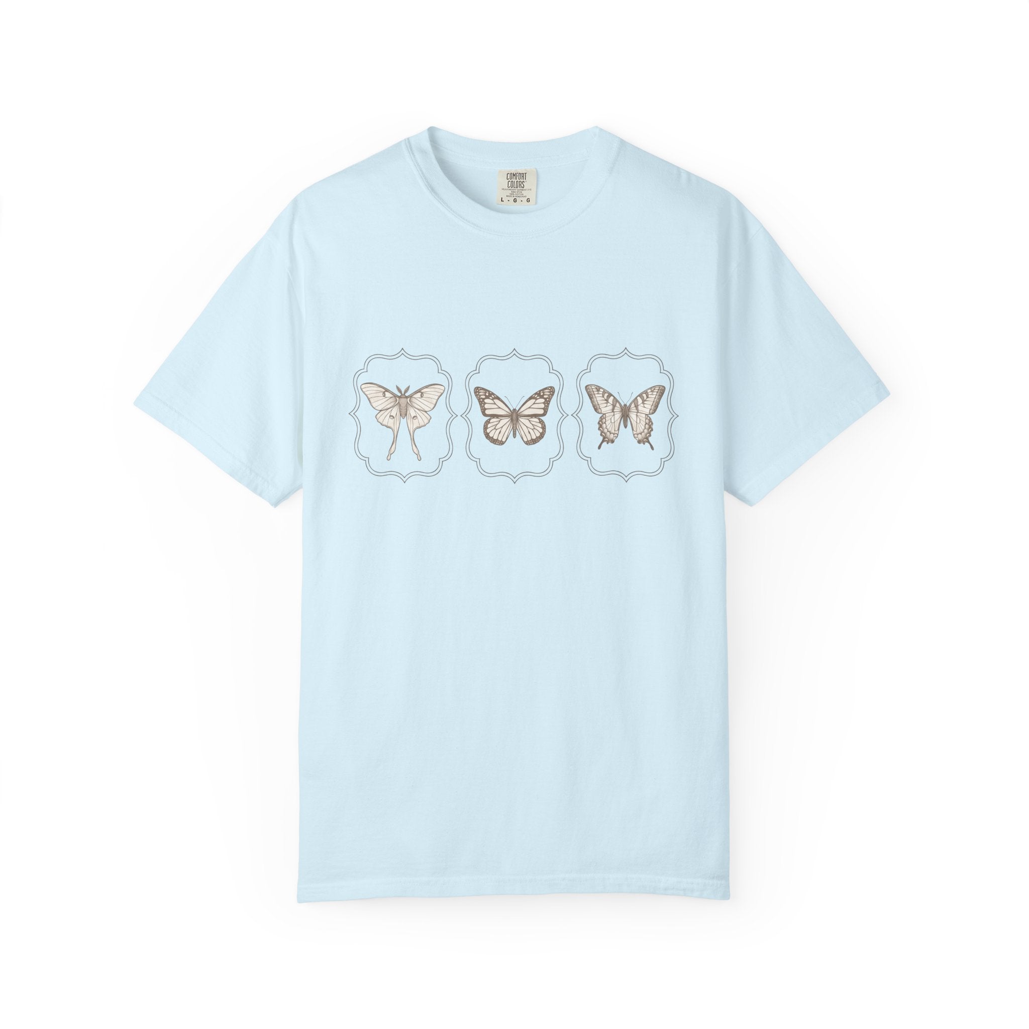 Butterfly Moth Shirt Cottagecore Outdoors Gift Women Sketch Tee Moth T-Shirt Cottagecore Fan Drawing Graphic Simple Vintage Border Tshirt
