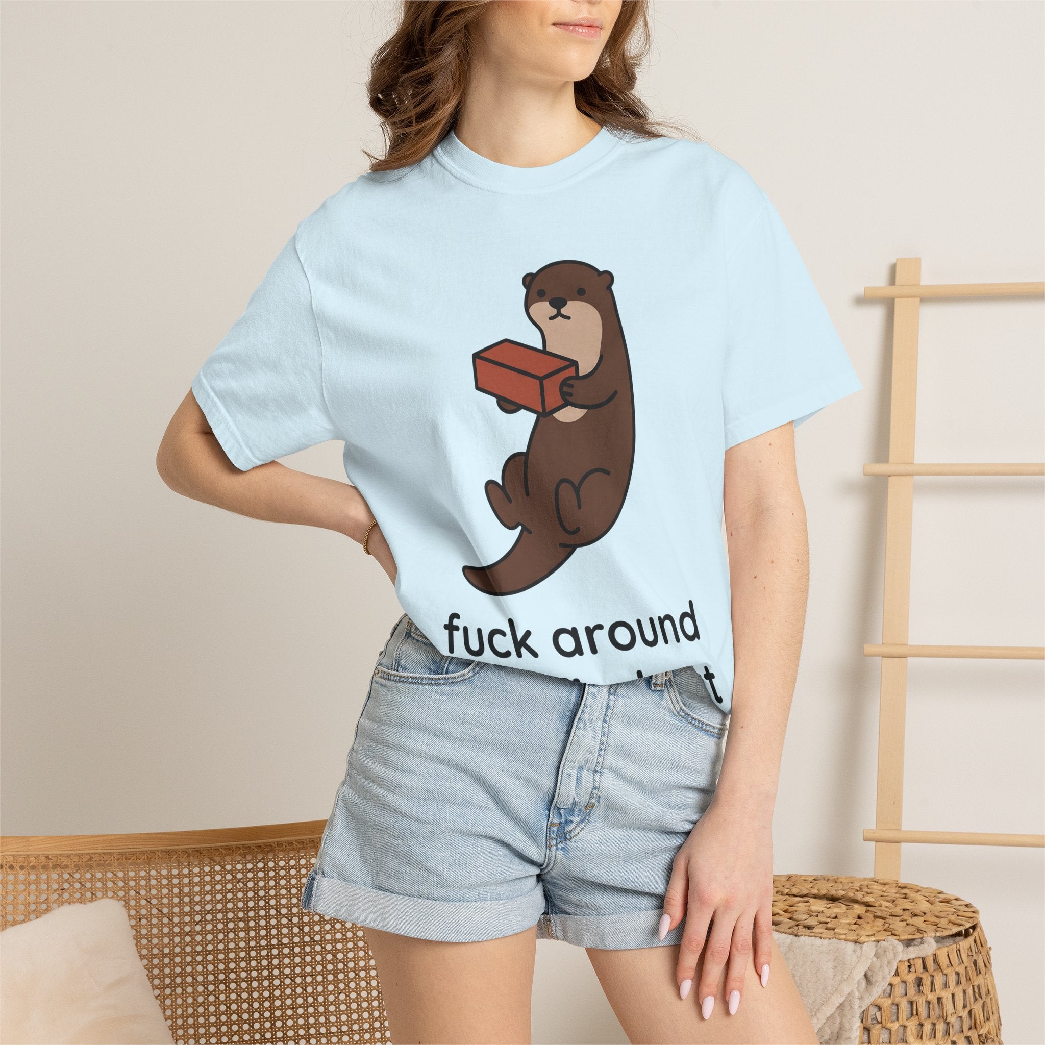 Otter Art Shirt Funny Critter Gift Women Graphic Tee Otter T-Shirt Humor Fan Cartoon Tshirt Animal Graphic Basic Red Brick Tshirt