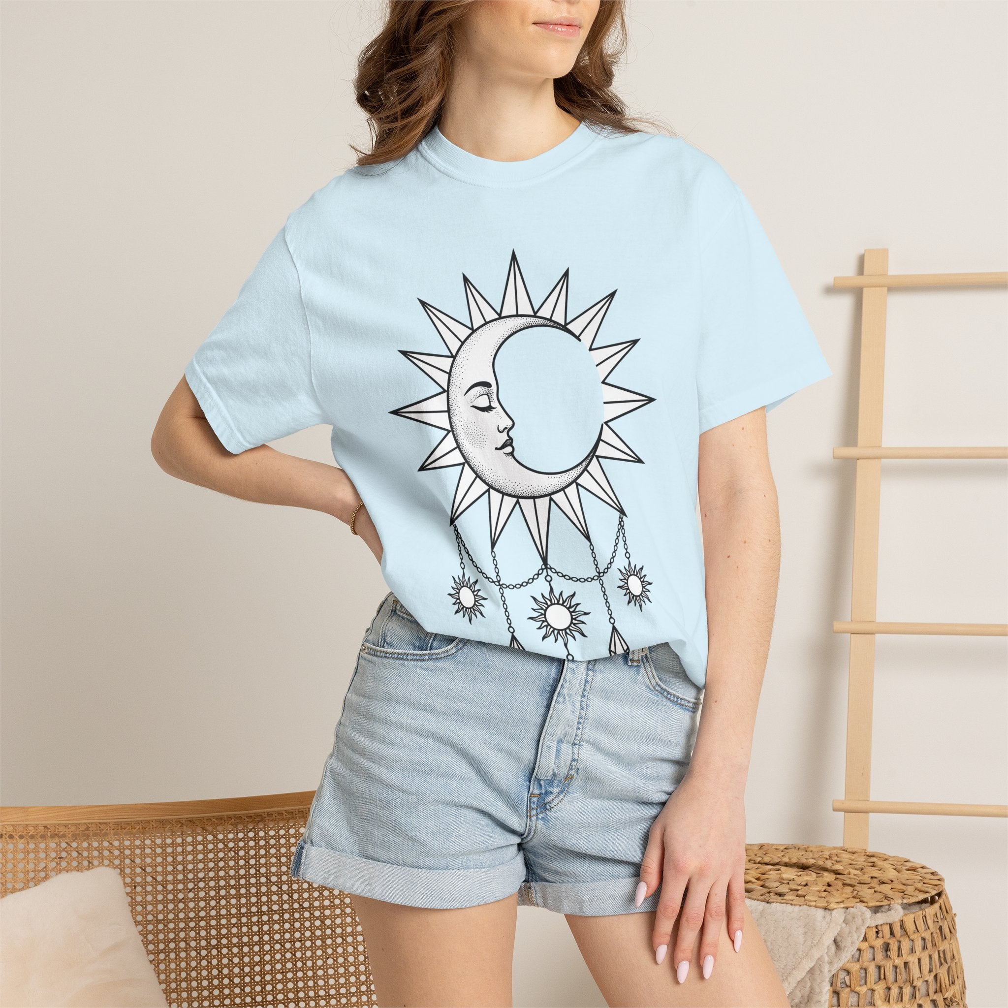 Sun Moon Shirt Boho Chic Celestial Gift Women Line Art Tee Solar T-Shirt Bohemian Fan Simple Tshirt Galaxy Graphic Minimalist Crystals