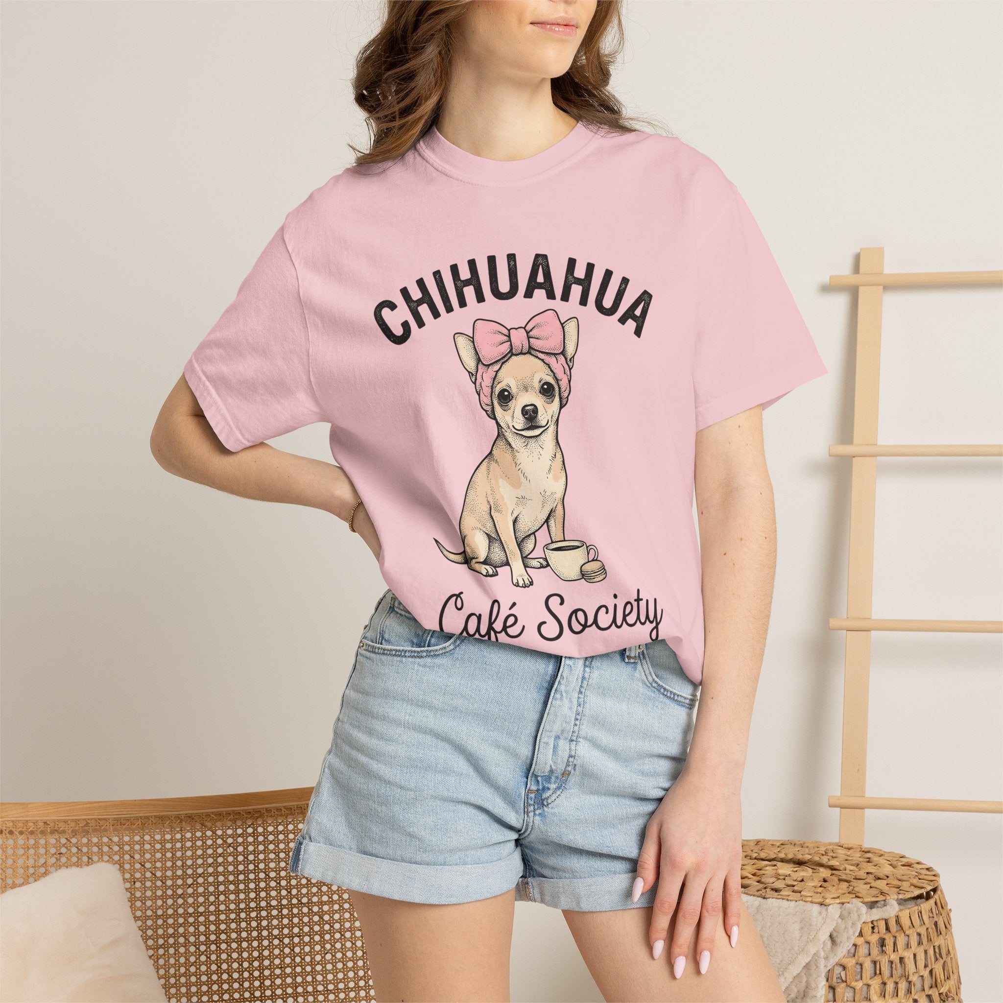 Tiny Chihuahua Shirt Dog Cafe Gift Women Line Art Tee Puppy T-Shirt Dog Fan Minimalist Tshirt Coffee Graphic Classic Coffee Mug Tshirt