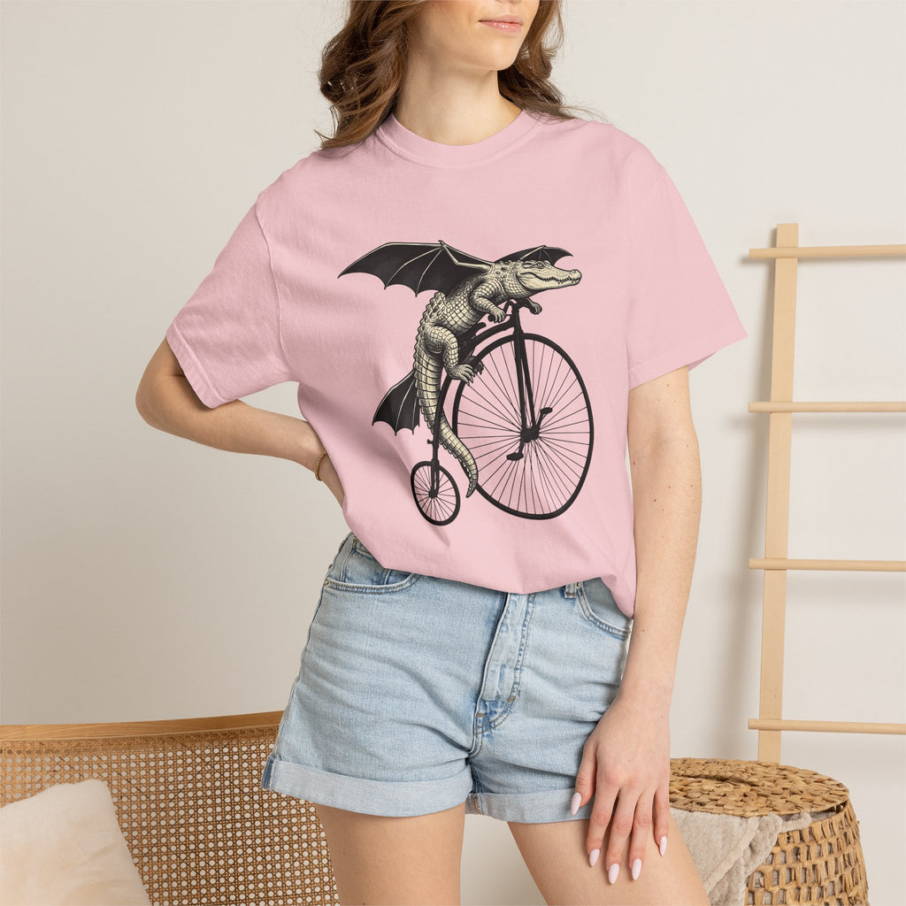 Crocodile Wings Bike Shirt Fantasy Wildlife Gift Women Retro Tee Alligator Bike T-Shirt Fantasy Fan Vintage Tshirt Wildlife Graphic Sketch