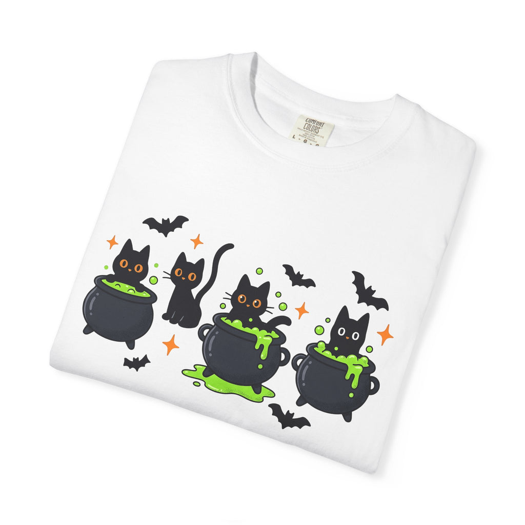 Black Kitty Pot Shirt Cat Spooky Gift Women Kawaii Tee Cat Pot T-Shirt Cat Fan Cute Tshirt Horror Graphic Comic Flying Bat Tshirt