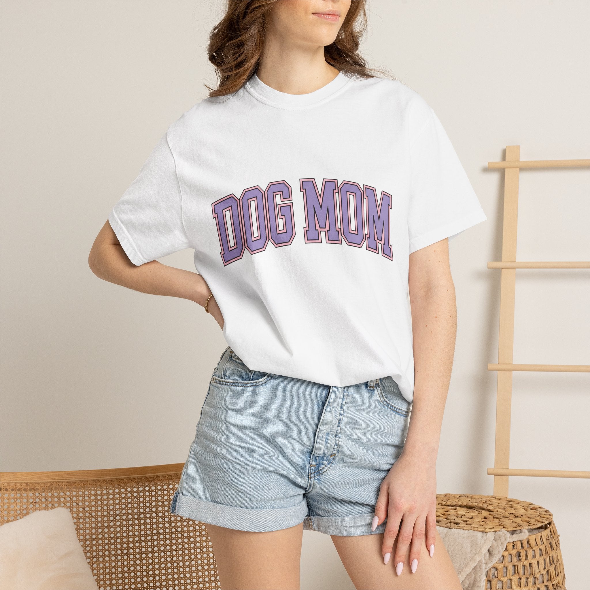 Varsity Script Shirt Dog Mom Furry Gift Women Heavy Tee Letterman T-Shirt Dog Mom Fan Bold Tshirt Pet Graphic Old School Dog Tshirt