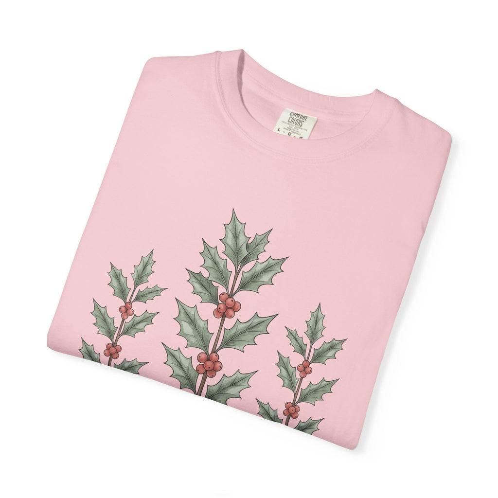 Festive Greenery Shirt Christmas Event Gift Women Leaf Art Tee Foliage T-Shirt Xmas Fan Holiday Graphic Tshirt Painted Holiday Ribbon Tshirt