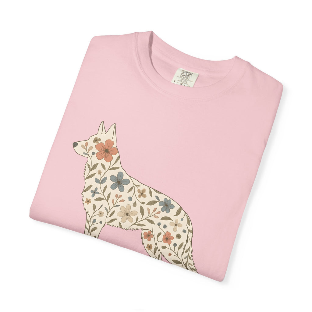 Shepherd Dog German Shirt Dog Petals Gift Women Gypsy Tee Alsatian T-Shirt Dog Fan Bohemian Tshirt Floral Graphic Clean Blossom Tshirt