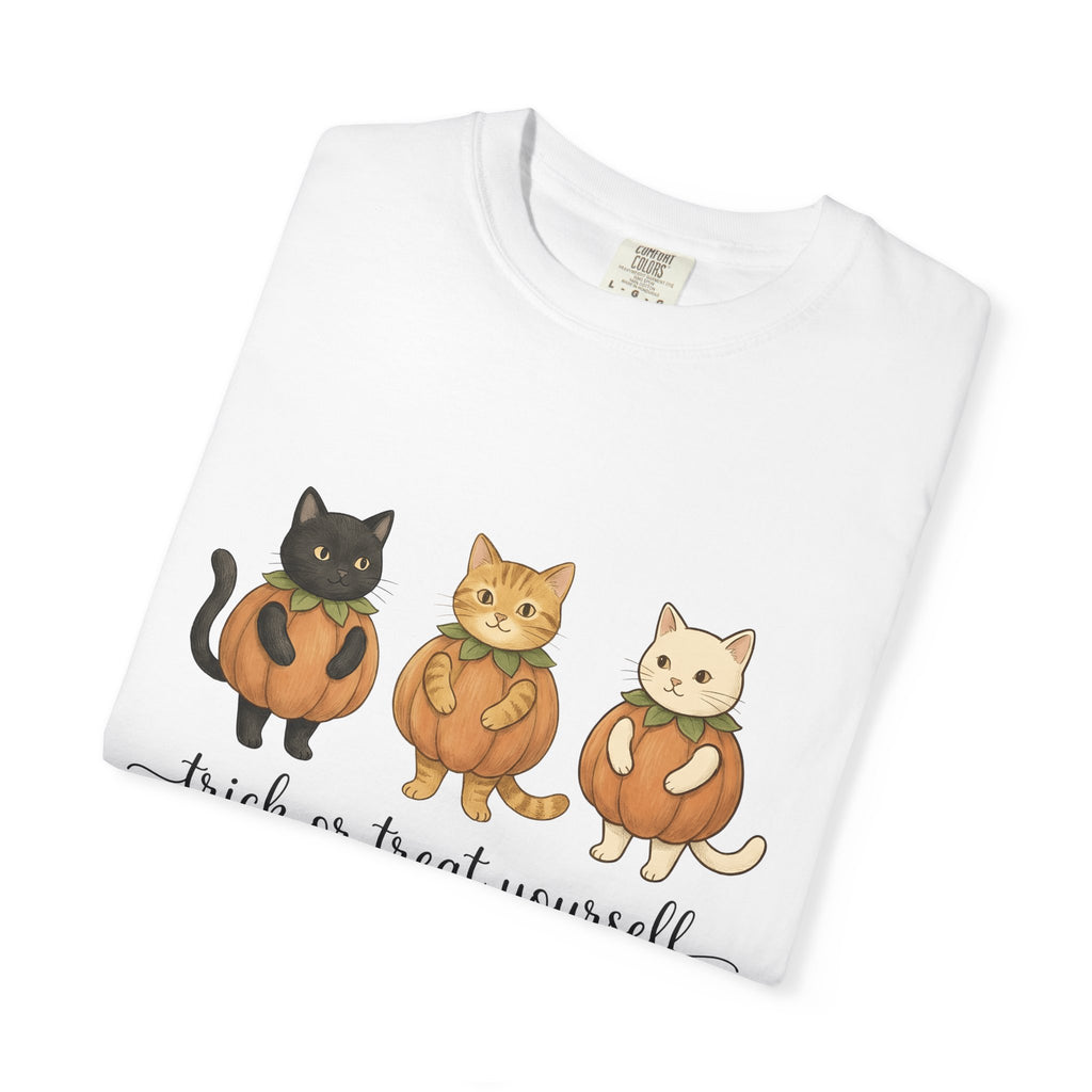 Cat Pumpkin Shirt Halloween Cat Gift Women Kawaii Tee Gourd T-Shirt Horror Fan Cute Tshirt Feline Graphic Hand Drawn Costume Tshirt
