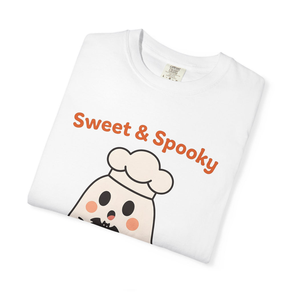 Spooky Baker Shirt Halloween Pastry Gift Women Cute Tee Baker T-Shirt Horror Fan Creepy Tshirt Bakery Graphic Comic Muffin Tshirt