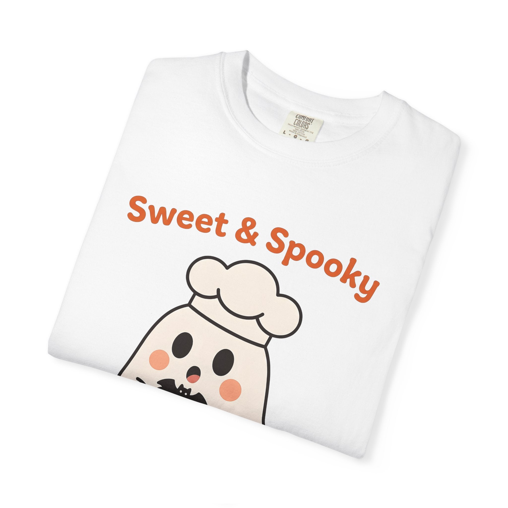 Spooky Baker Shirt Halloween Pastry Gift Women Cute Tee Baker T-Shirt Horror Fan Creepy Tshirt Bakery Graphic Comic Muffin Tshirt