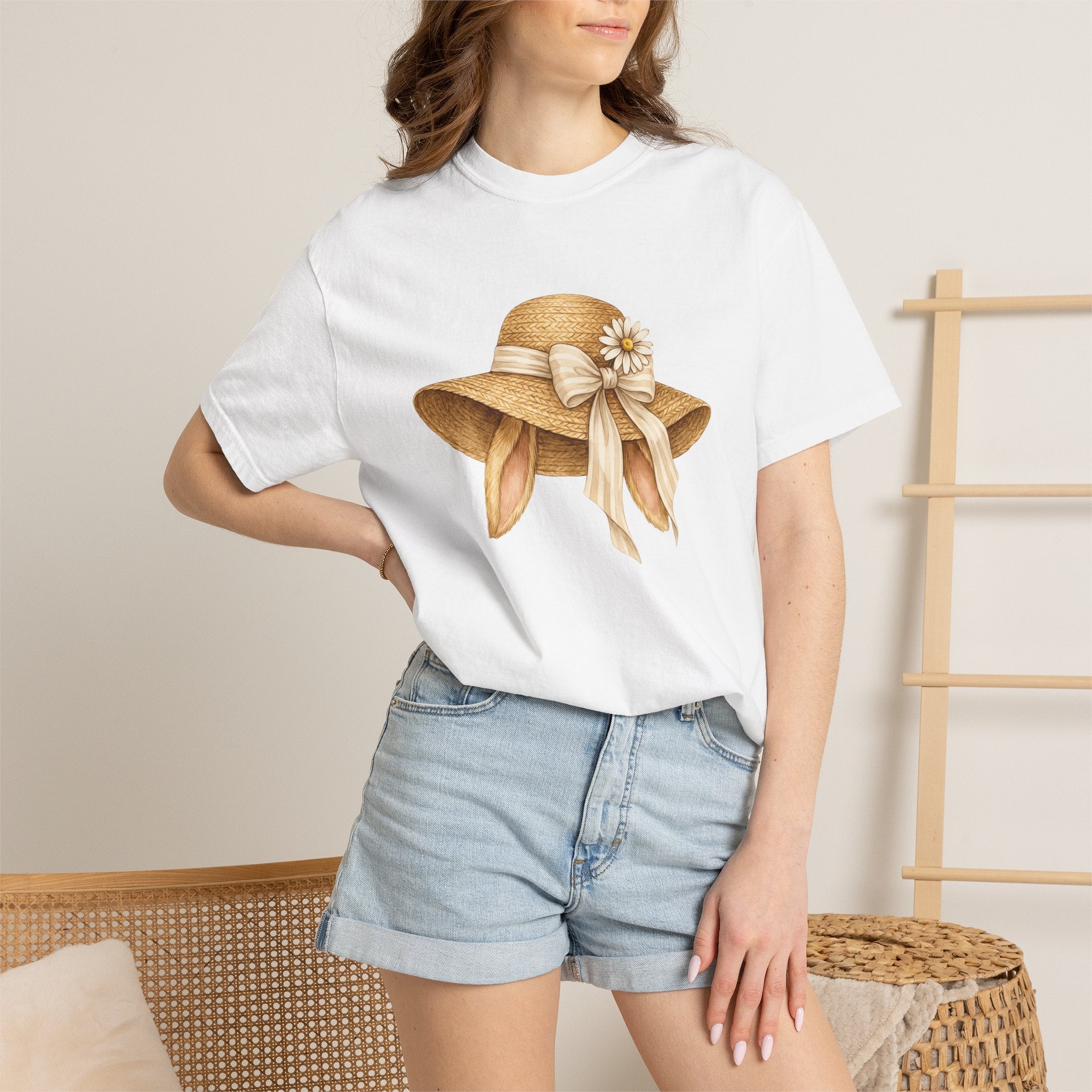 Bunny Hat Shirt Easter Spring Gift Women Watercolor Tee Bunny T-Shirt Easter Fan Easter Egg Tshirt Floral Graphic Vintage Daisy Tshirt
