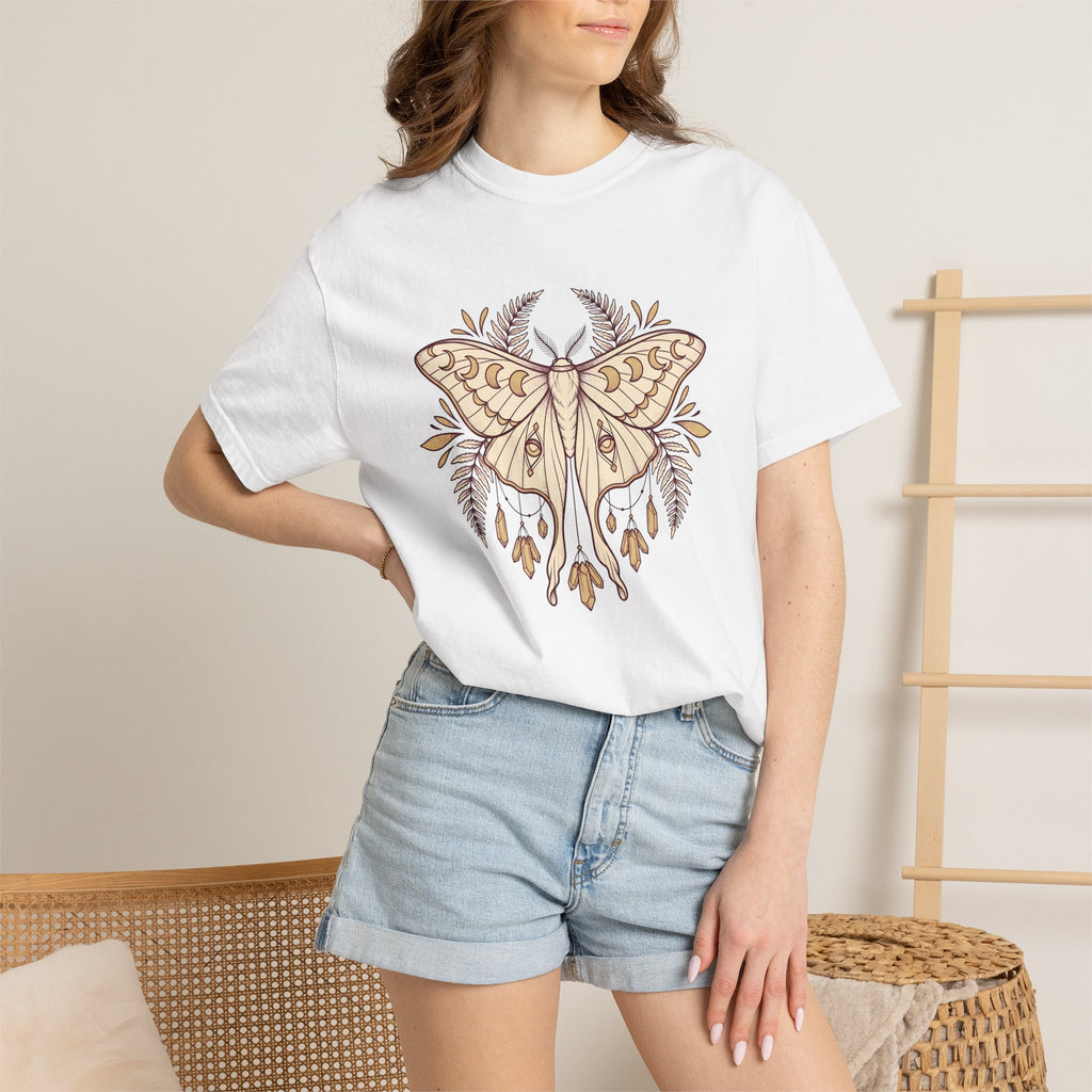 Luna Moth Shirt Boho Chic Wilderness Gift Women Sketch Tee Actias Luna T-Shirt Hippie Fan Hand Drawn Tshirt Nature Graphic Rustic Quartz