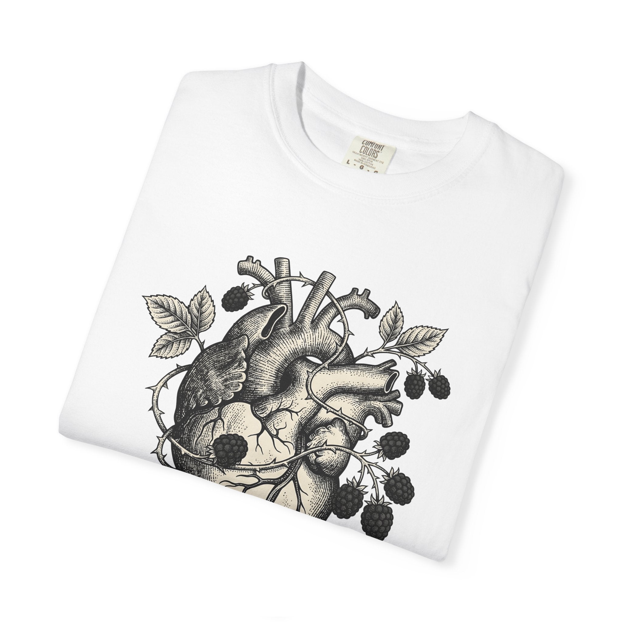 Human Heart Shirt Botanical Environment Gift Women Old School Tee Heart T-Shirt Botanical Fan Vintage Tshirt Eco Graphic Illustration Berry