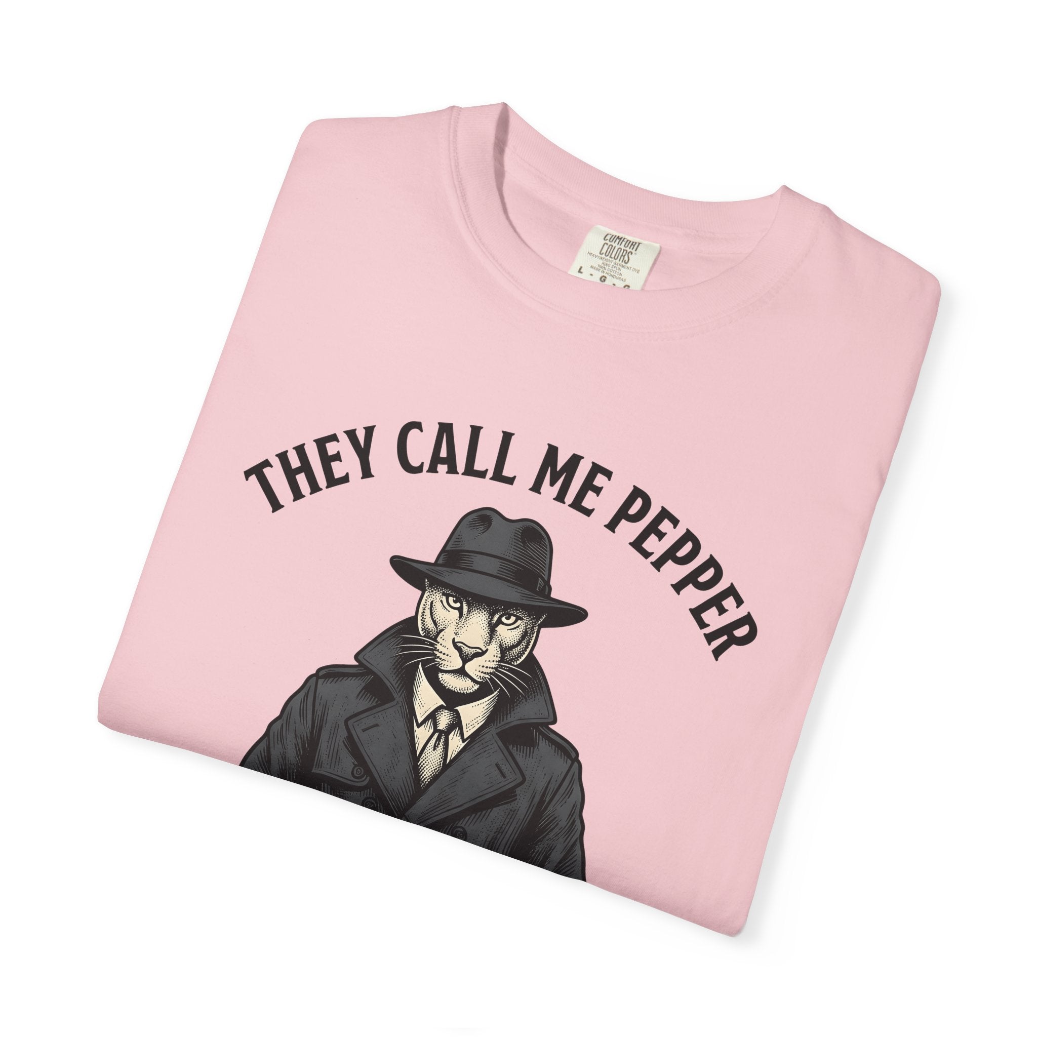 Cat Detective Shirt Animals Humor Gift Women Vintage Tee Kitty T-Shirt Pet Fan Feline Tshirt Funny Graphic Hand Drawn Trench Coat Tshirt