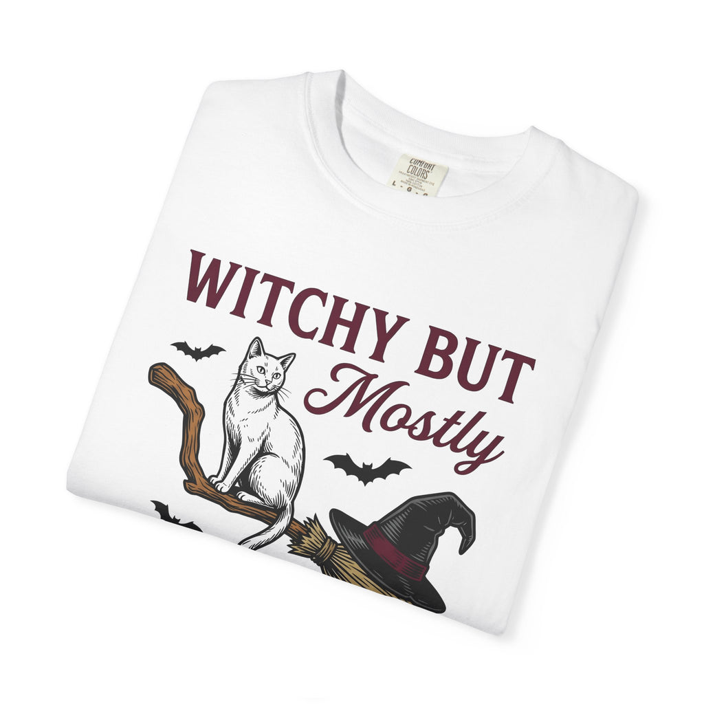Cat Broom Shirt Cat Halloween Gift Women Vintage Tee Sweeper T-Shirt Cat Fan Retro Tshirt Spooky Graphic Hand Drawn Witch Hat Tshirt