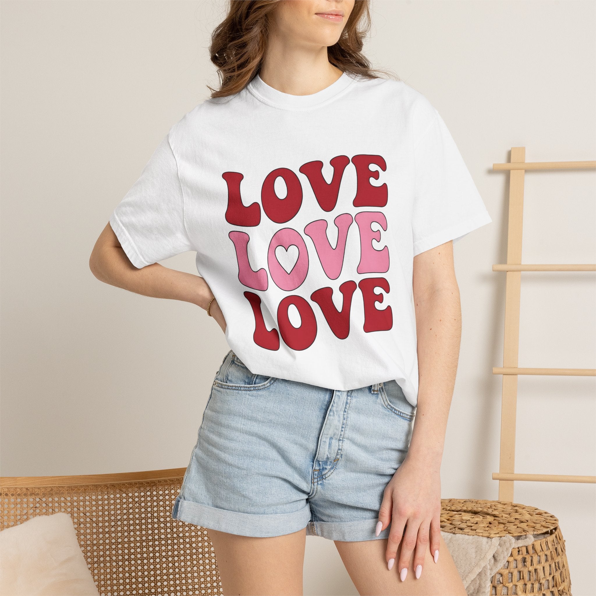 Old School Love Script Shirt Valentine Partnership Gift Women Lively Tee Calligraphy T-Shirt Valentine Fan Vibrant Tshirt Couples Graphic