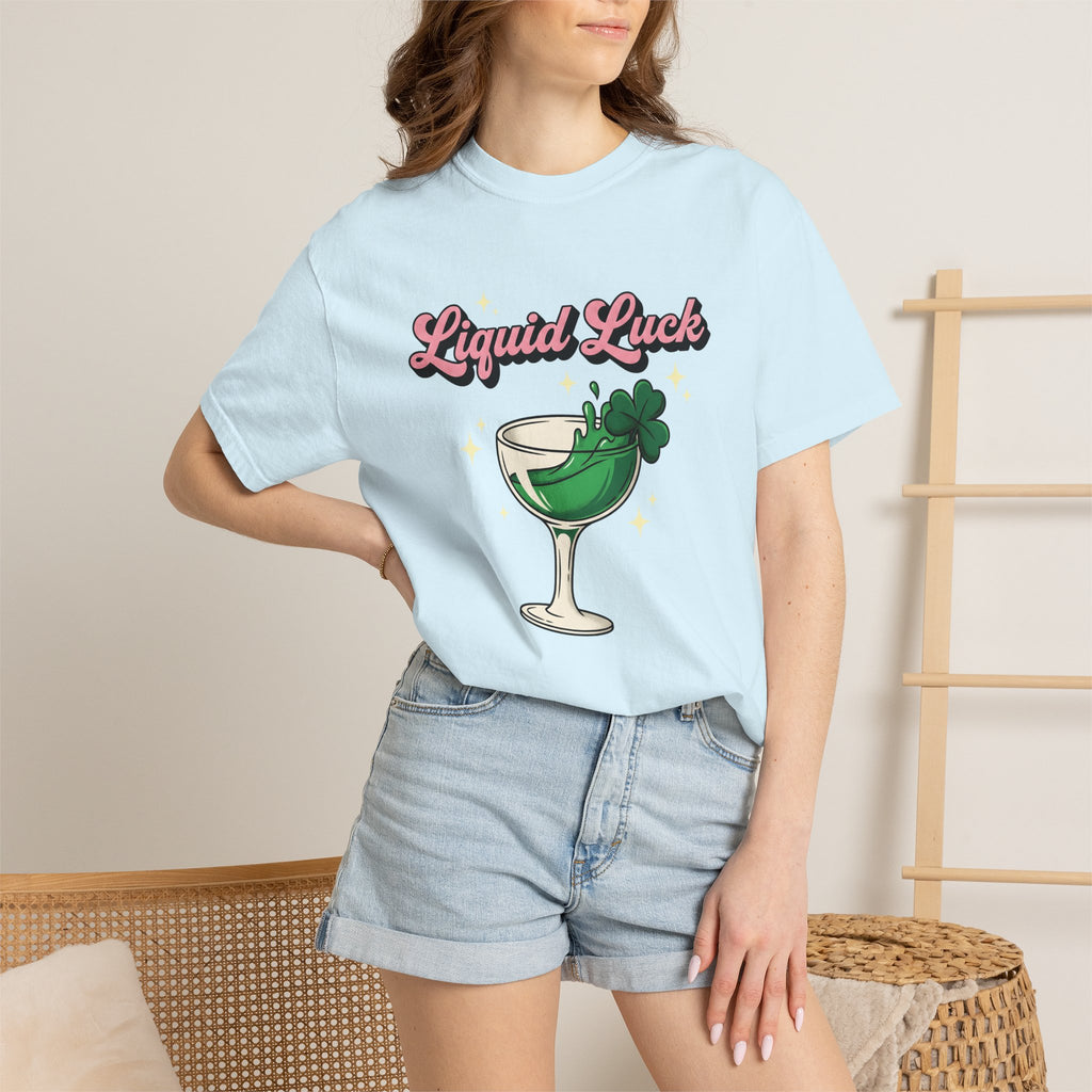 Cocktail Glass Shirt St Patrick's Day Drinking Gift Women Bold Tee Glass T-Shirt St Patricks Fan Vintage Tshirt Boozy Graphic Retro Shamrock