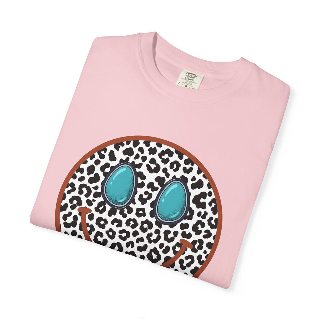 Leopard Print Smiley Face Shirt Animal Print Boho Gift Women Trendy Tee Smiley T-Shirt Print Fan Fashionable Tshirt Hippie Graphic Retro
