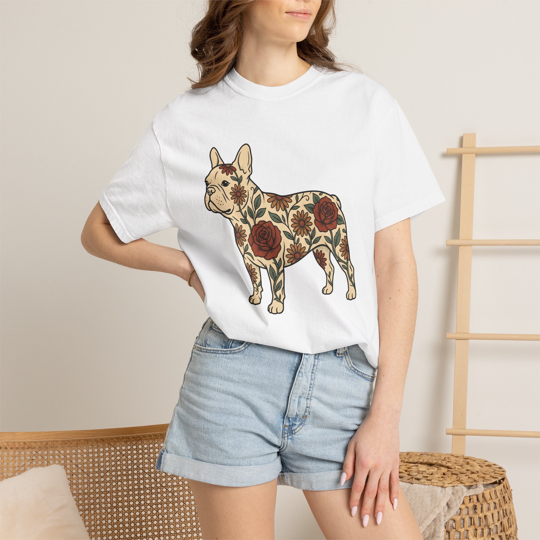 French Bulldog Shirt Dog Botanical Gift Women Traditional Tattoo Tee Bulldog T-Shirt Dog Fan Tattooed Tshirt Floral Graphic Retro Flower